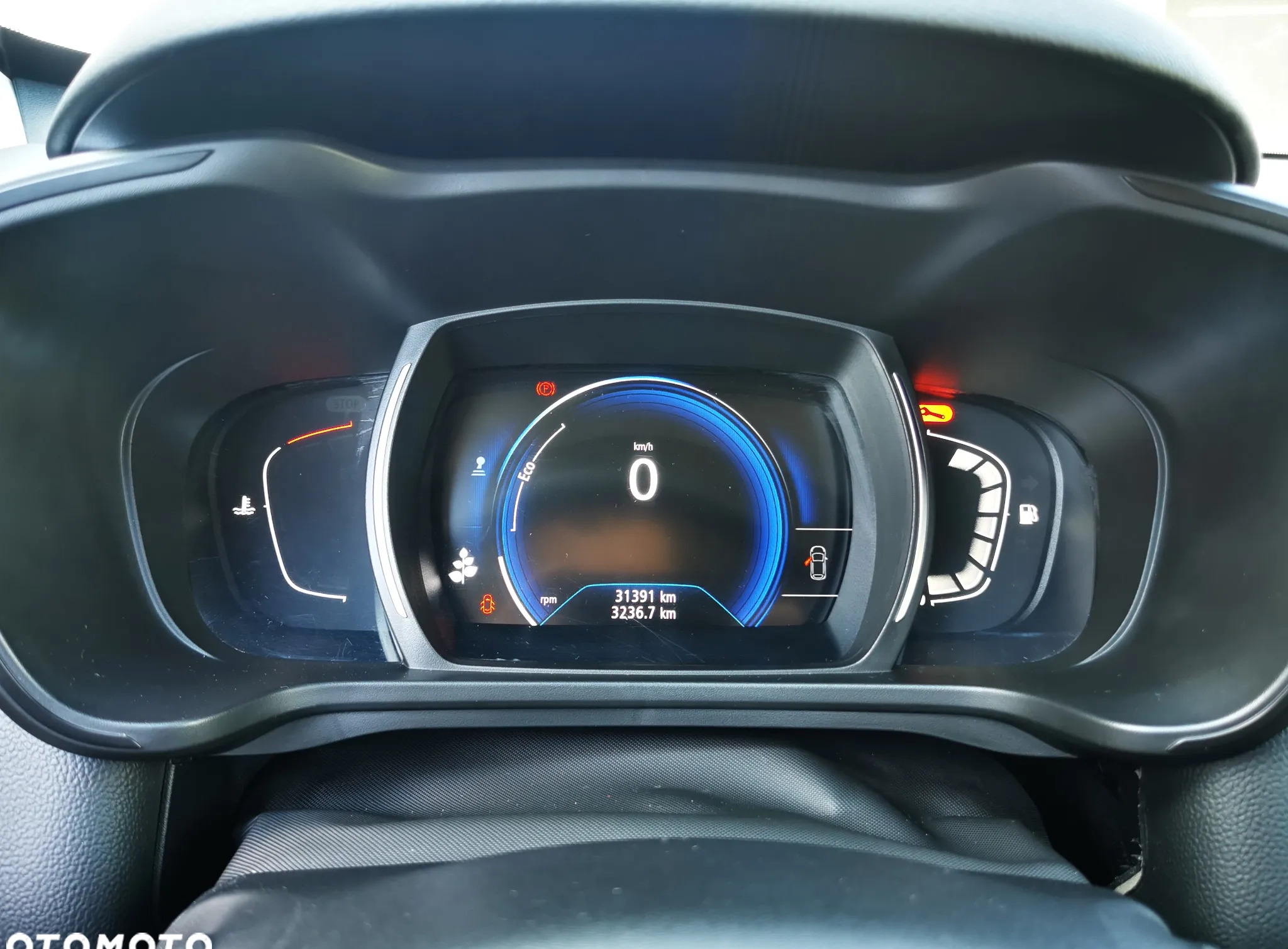 Renault Kadjar cena 64900 przebieg: 31400, rok produkcji 2019 z Rzgów małe 172